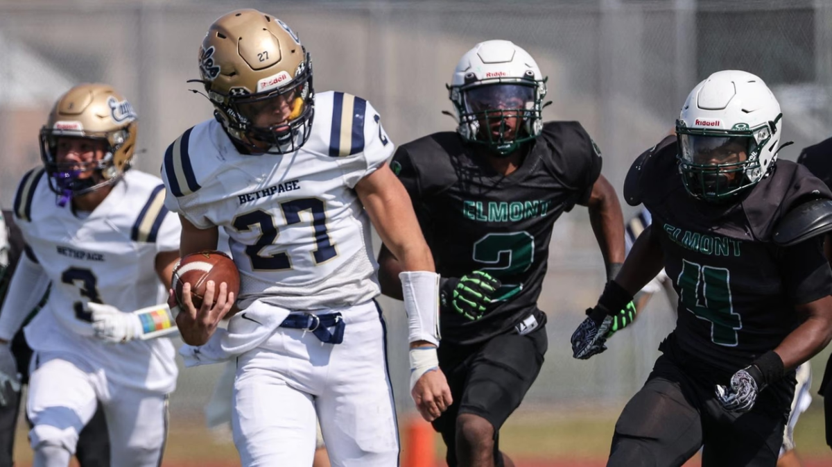 TEC Reacts: Bethpage's Undefeated Football Victory